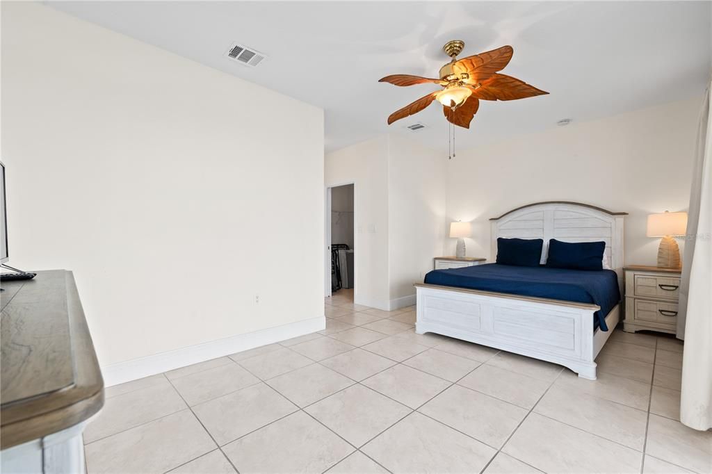 For Sale: $1,165,000 (3 beds, 3 baths, 2680 Square Feet)