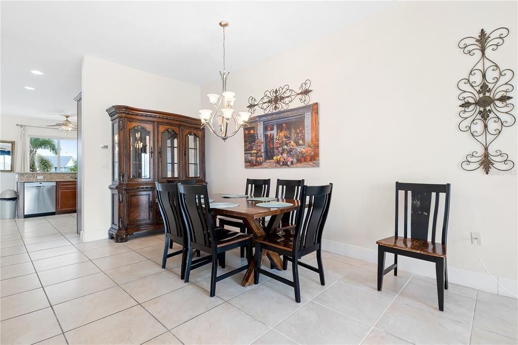 For Sale: $1,165,000 (3 beds, 3 baths, 2680 Square Feet)