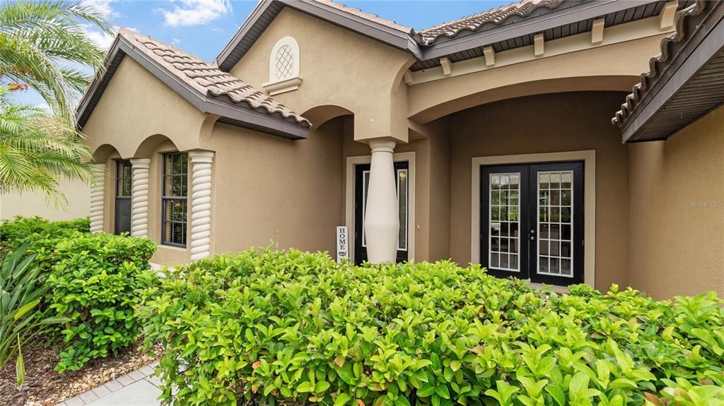 На продажу: $950,000 (5 спален, 3 ванн, 3512 Квадратных фут)