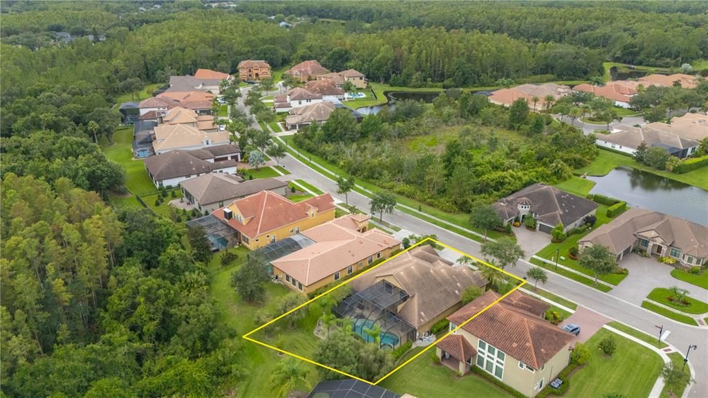 На продажу: $950,000 (5 спален, 3 ванн, 3512 Квадратных фут)