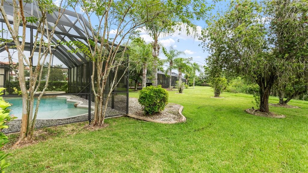 На продажу: $950,000 (5 спален, 3 ванн, 3512 Квадратных фут)