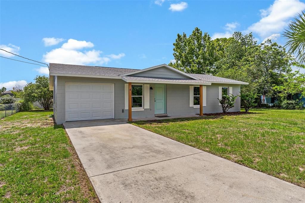 Недавно продано: $285,000 (3 спален, 2 ванн, 1053 Квадратных фут)