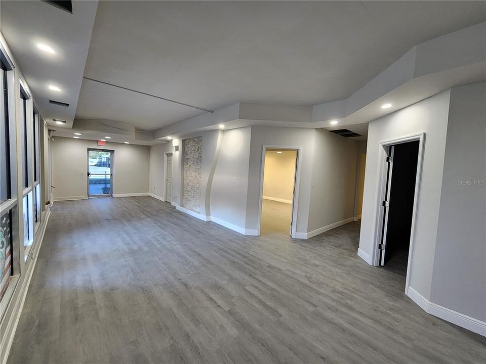 待售: $874,000 (0 贝兹, 0 浴室, 3964 平方英尺)