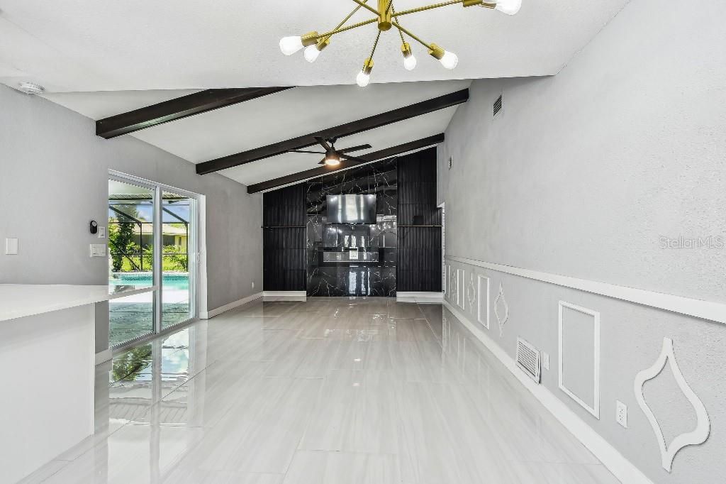 Active With Contract: $515,000 (3 beds, 2 baths, 1865 Square Feet)