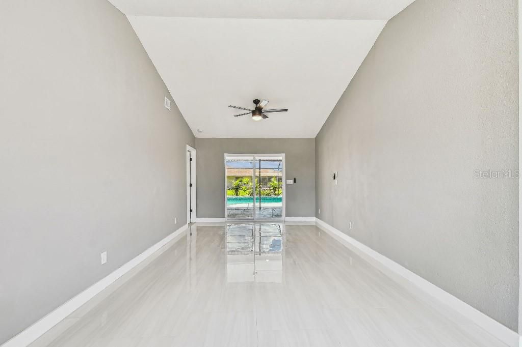 Active With Contract: $515,000 (3 beds, 2 baths, 1865 Square Feet)