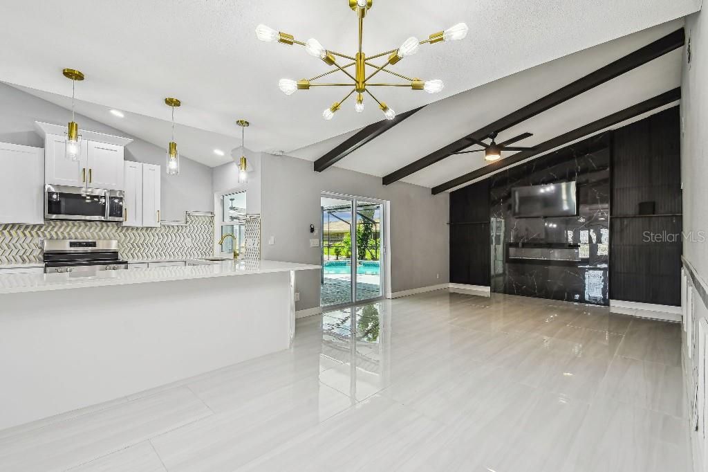 Active With Contract: $515,000 (3 beds, 2 baths, 1865 Square Feet)