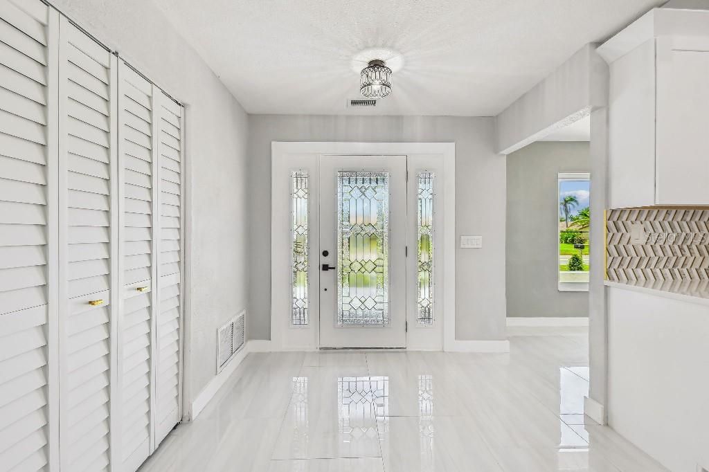 Active With Contract: $515,000 (3 beds, 2 baths, 1865 Square Feet)