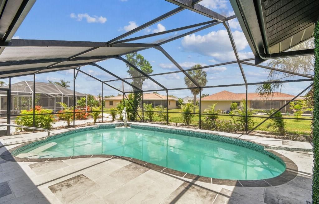Active With Contract: $515,000 (3 beds, 2 baths, 1865 Square Feet)