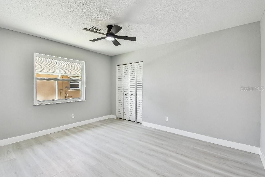 Active With Contract: $515,000 (3 beds, 2 baths, 1865 Square Feet)