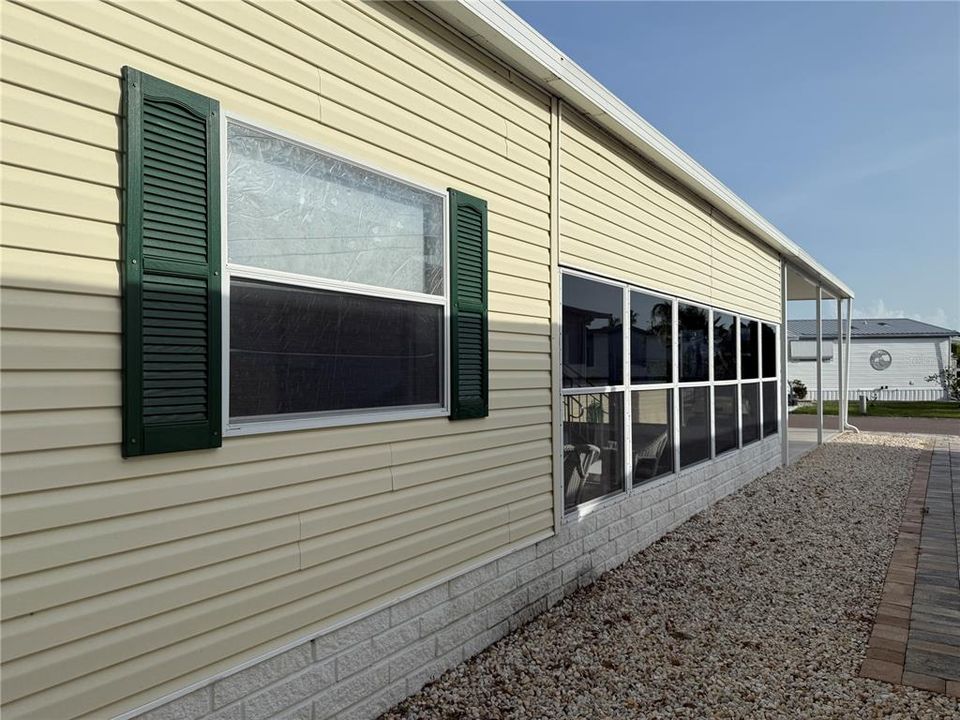 待售: $233,000 (3 贝兹, 2 浴室, 1620 平方英尺)