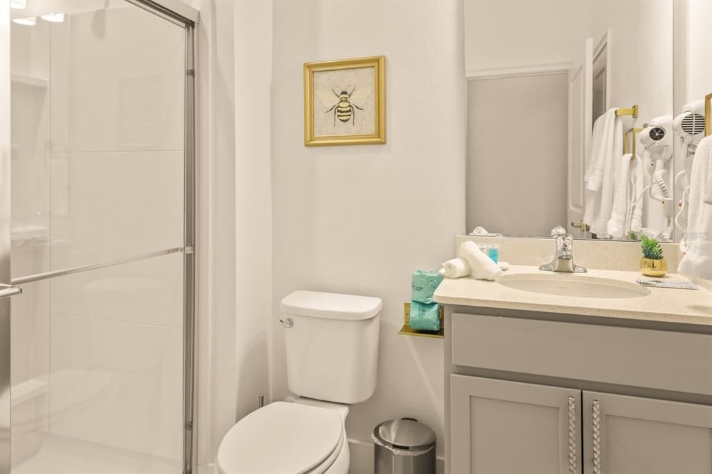 На продажу: $1,299,000 (5 спален, 5 ванн, 1753 Квадратных фут)