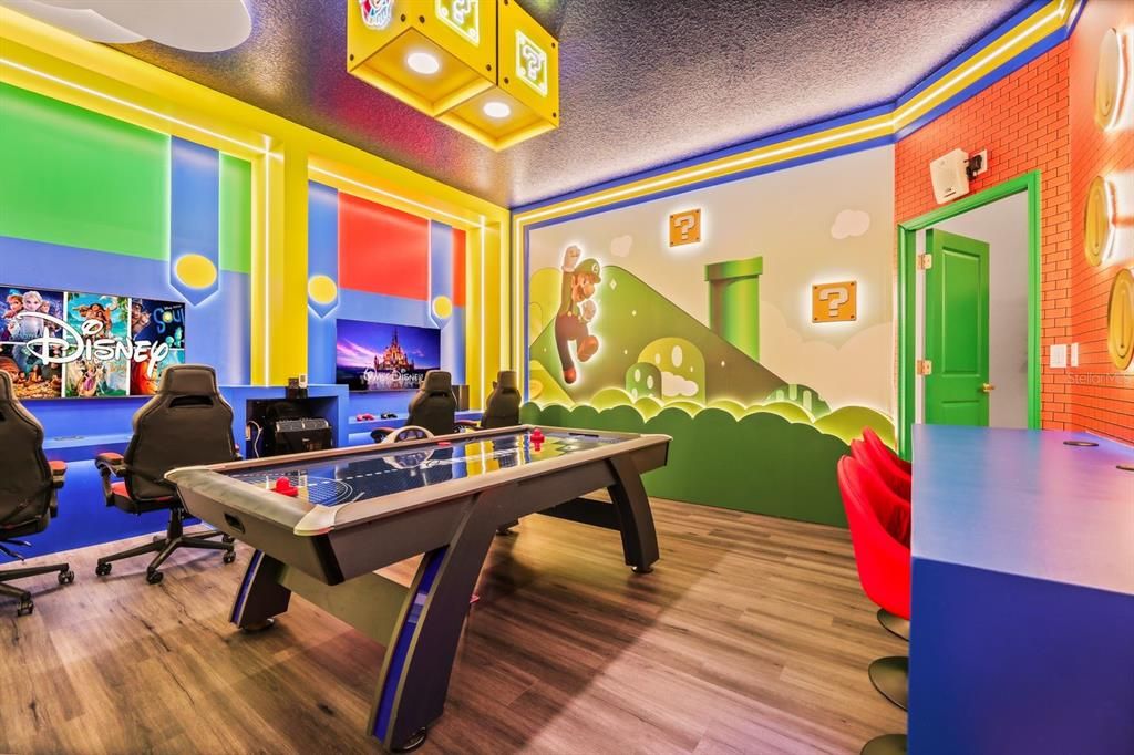 На продажу: $1,299,000 (5 спален, 5 ванн, 1753 Квадратных фут)