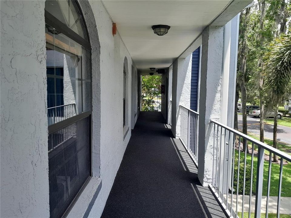 На продажу: $179,900 (2 спален, 2 ванн, 960 Квадратных фут)