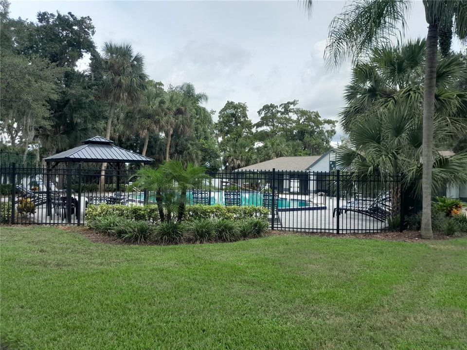 На продажу: $179,900 (2 спален, 2 ванн, 960 Квадратных фут)