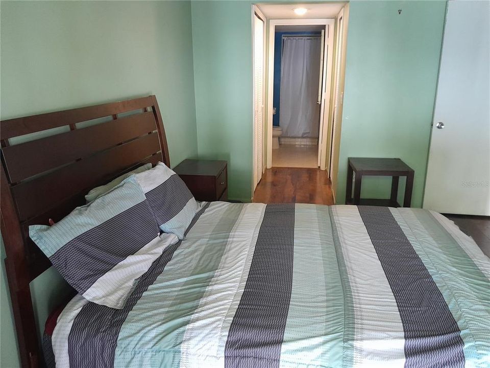 На продажу: $179,900 (2 спален, 2 ванн, 960 Квадратных фут)