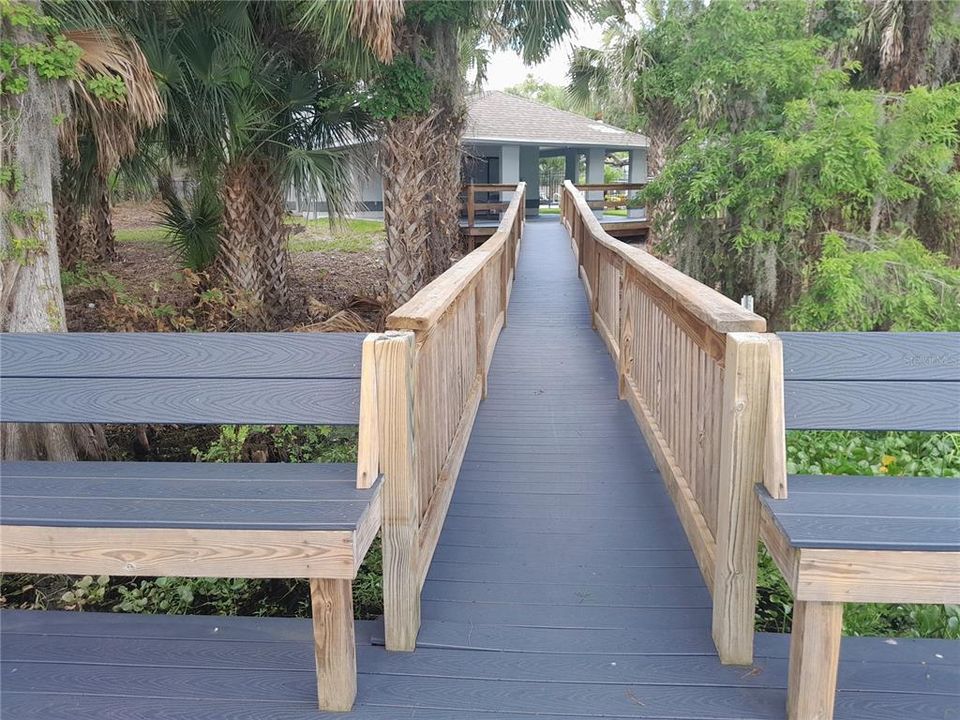 На продажу: $179,900 (2 спален, 2 ванн, 960 Квадратных фут)