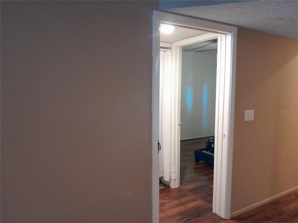 На продажу: $179,900 (2 спален, 2 ванн, 960 Квадратных фут)