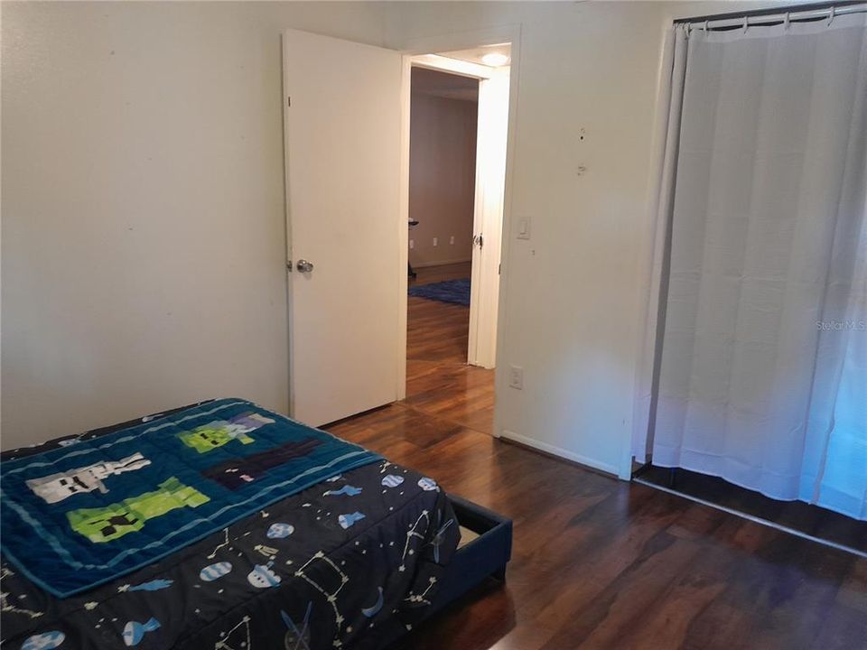 На продажу: $179,900 (2 спален, 2 ванн, 960 Квадратных фут)