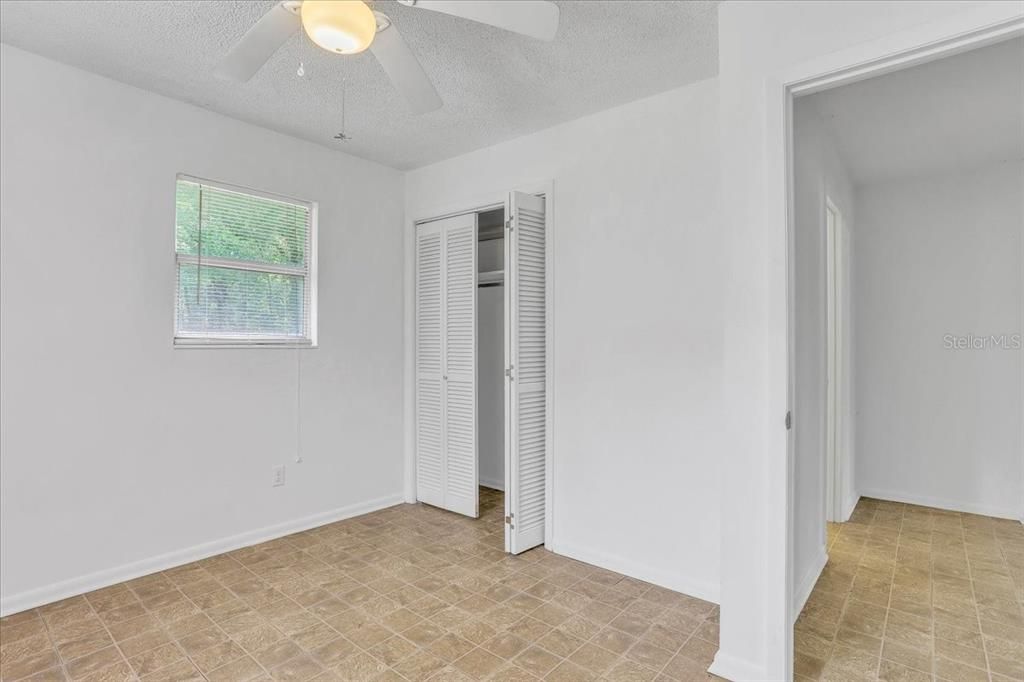 En Venta: $272,000 (2 camas, 1 baños, 948 Pies cuadrados)