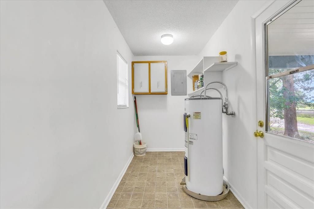 En Venta: $272,000 (2 camas, 1 baños, 948 Pies cuadrados)