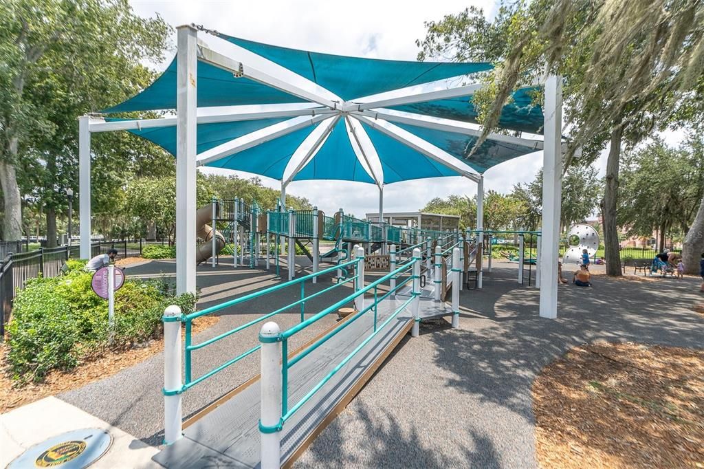 На продажу: $849,900 (3 спален, 3 ванн, 2503 Квадратных фут)