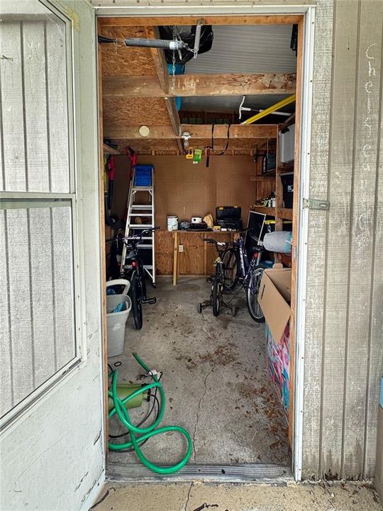 На продажу: $199,000 (4 спален, 2 ванн, 1560 Квадратных фут)