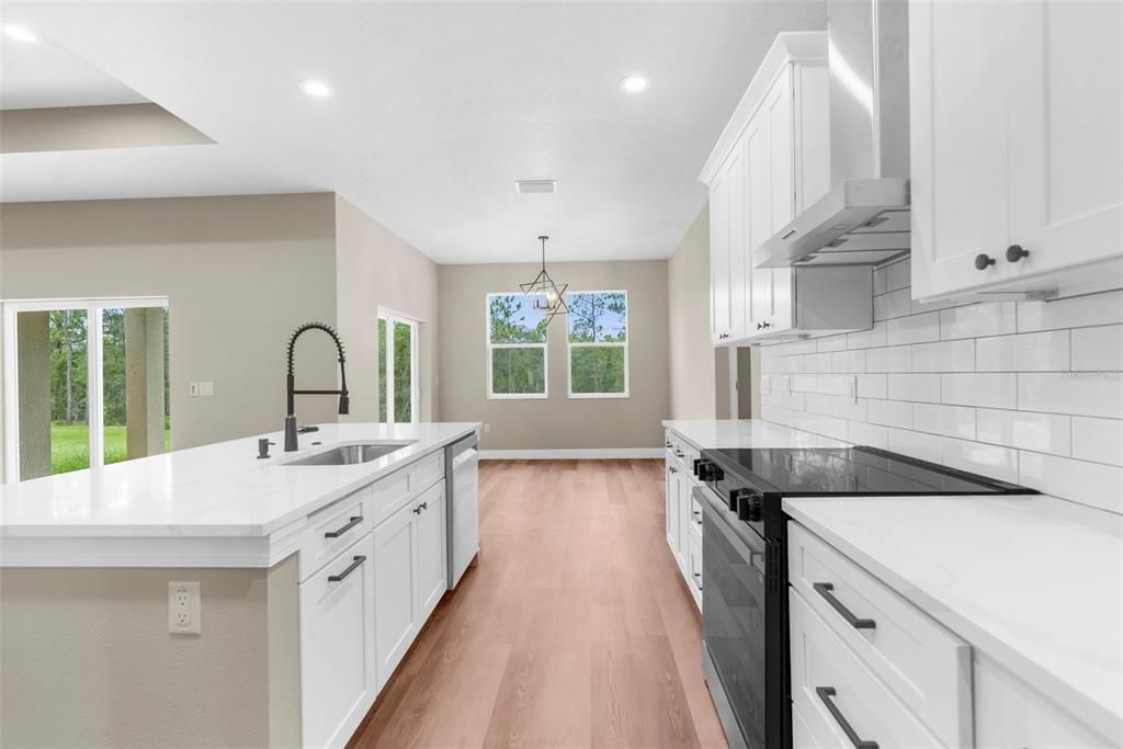 Active With Contract: $418,900 (4 beds, 2 baths, 2131 Square Feet)