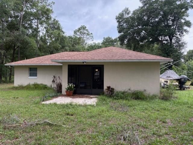Active With Contract: $250,000 (3 beds, 2 baths, 1082 Square Feet)