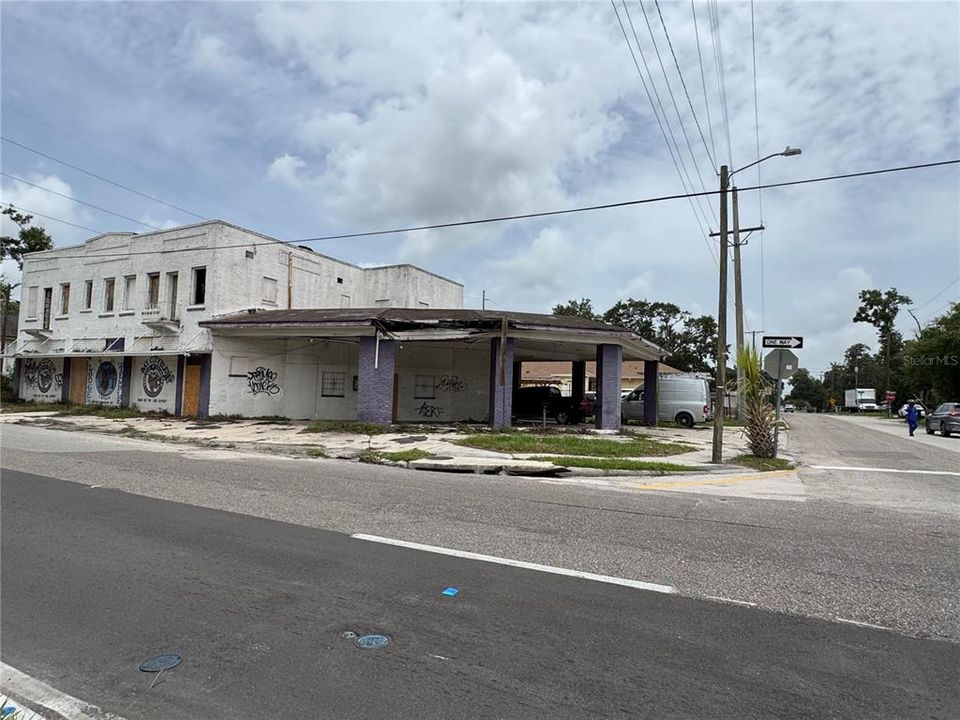 For Sale: $690,000 (0 beds, 0 baths, 5873 Square Feet)