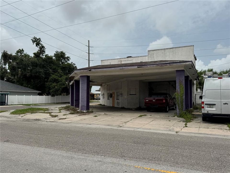 For Sale: $690,000 (0 beds, 0 baths, 5873 Square Feet)