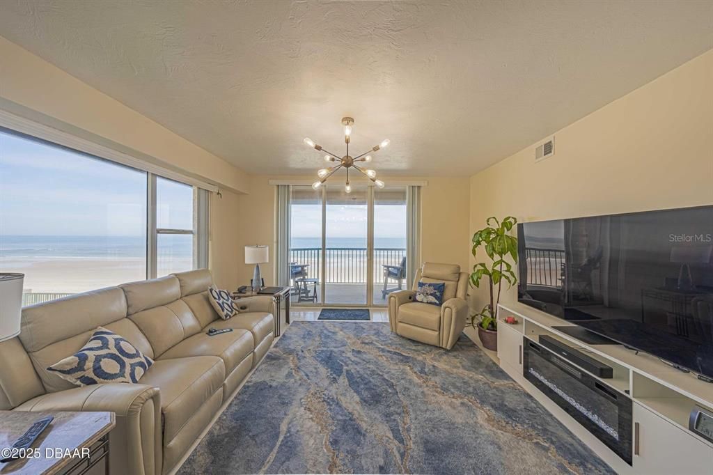 待售: $619,000 (3 贝兹, 3 浴室, 2362 平方英尺)