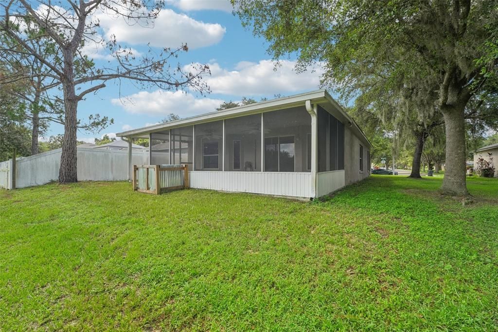 Activo con contrato: $299,900 (3 camas, 2 baños, 1296 Pies cuadrados)