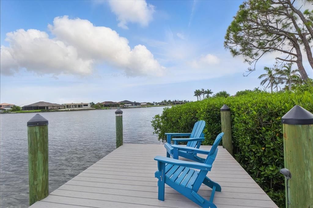 For Sale: $1,400,000 (4 beds, 2 baths, 2361 Square Feet)