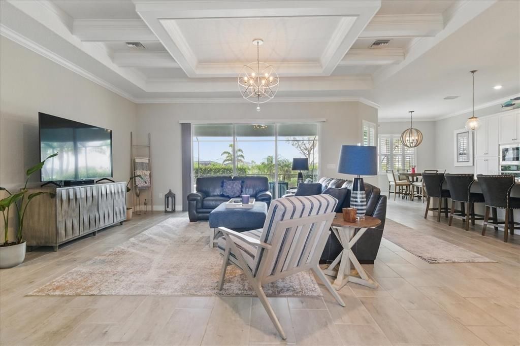 For Sale: $1,400,000 (4 beds, 2 baths, 2361 Square Feet)