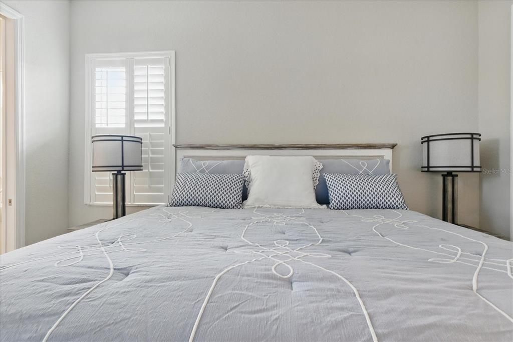 For Sale: $1,400,000 (4 beds, 2 baths, 2361 Square Feet)