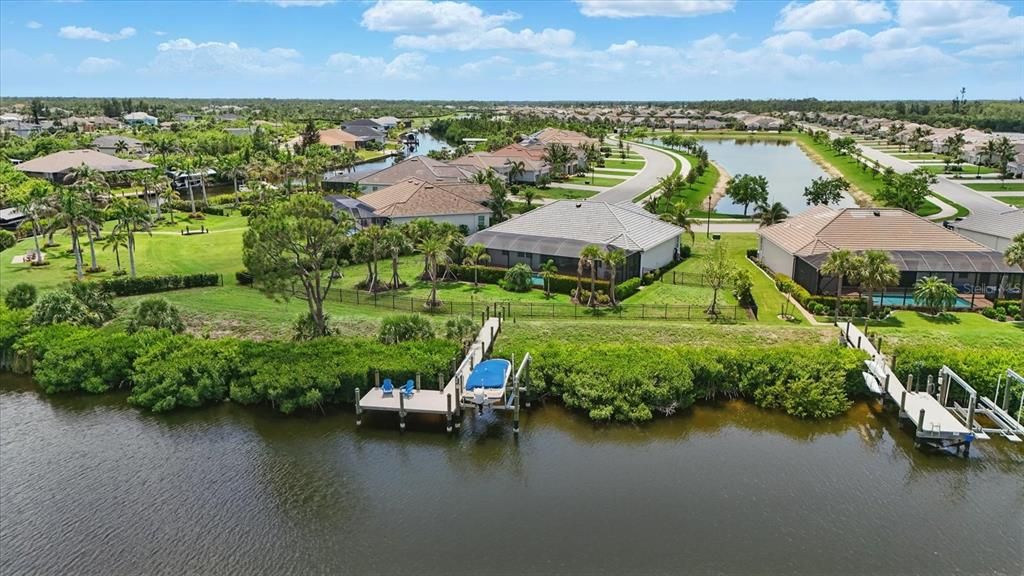 For Sale: $1,400,000 (4 beds, 2 baths, 2361 Square Feet)