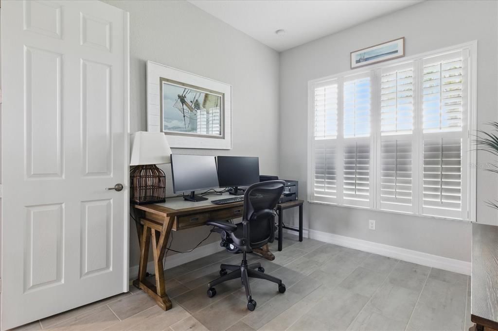 For Sale: $1,400,000 (4 beds, 2 baths, 2361 Square Feet)