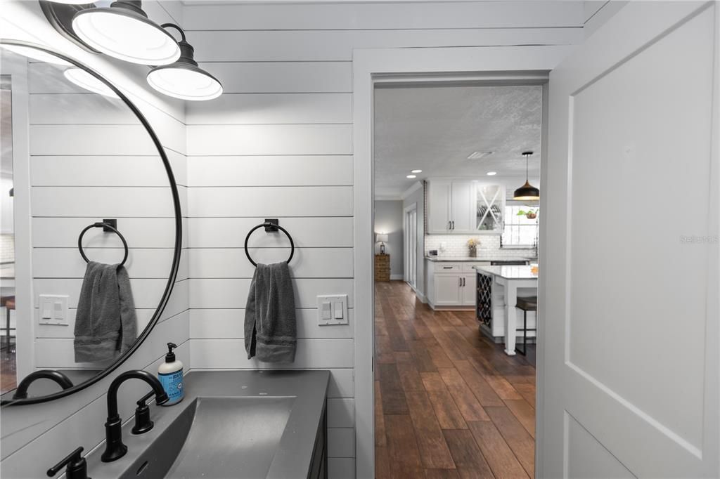 For Sale: $672,900 (3 beds, 2 baths, 2203 Square Feet)