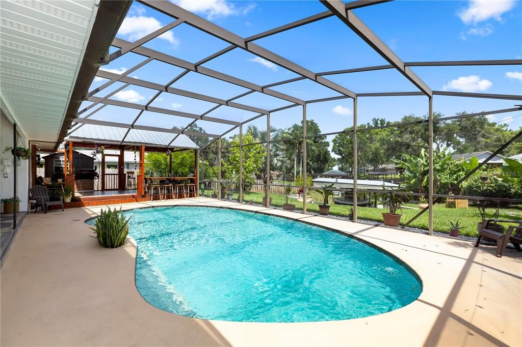 For Sale: $672,900 (3 beds, 2 baths, 2203 Square Feet)