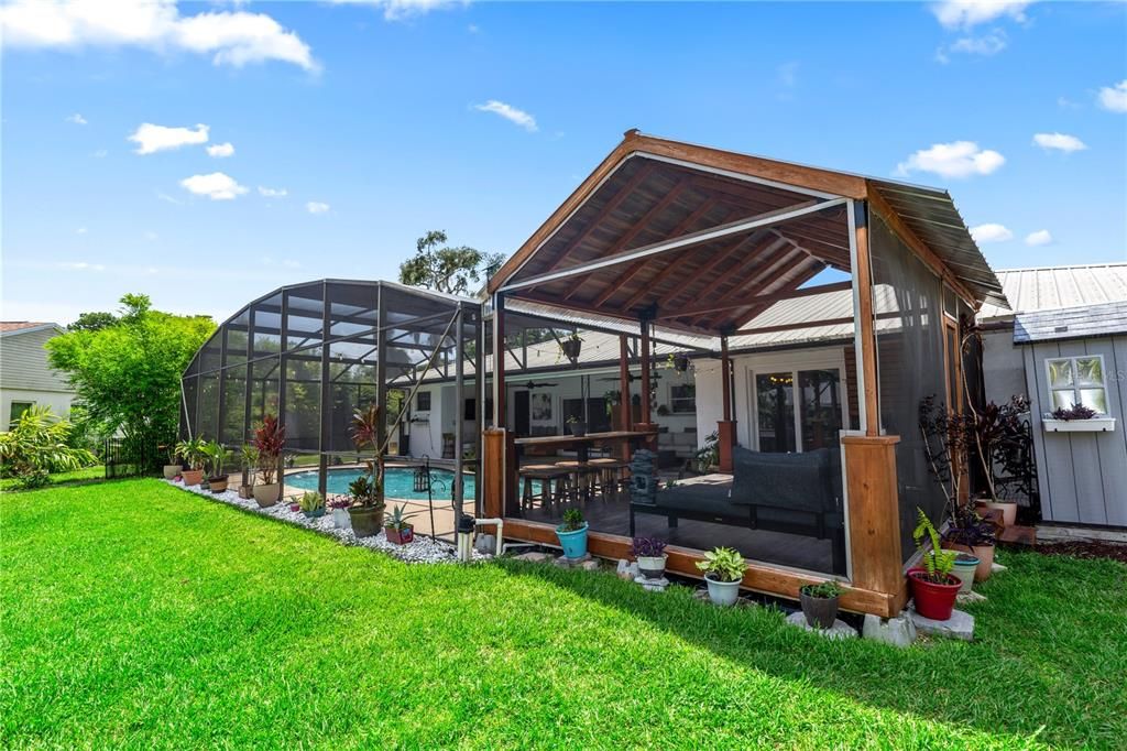 For Sale: $672,900 (3 beds, 2 baths, 2203 Square Feet)