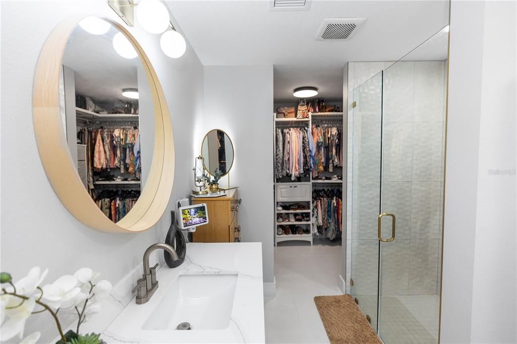 For Sale: $672,900 (3 beds, 2 baths, 2203 Square Feet)