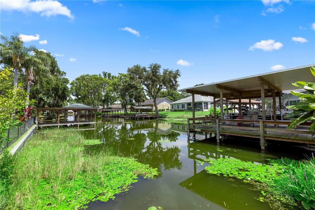 For Sale: $672,900 (3 beds, 2 baths, 2203 Square Feet)