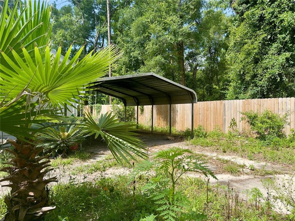 For Sale: $205,000 (3 beds, 2 baths, 1179 Square Feet)