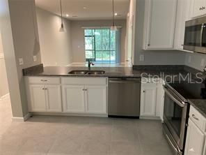 En Venta: $299,900 (3 camas, 2 baños, 1444 Pies cuadrados)