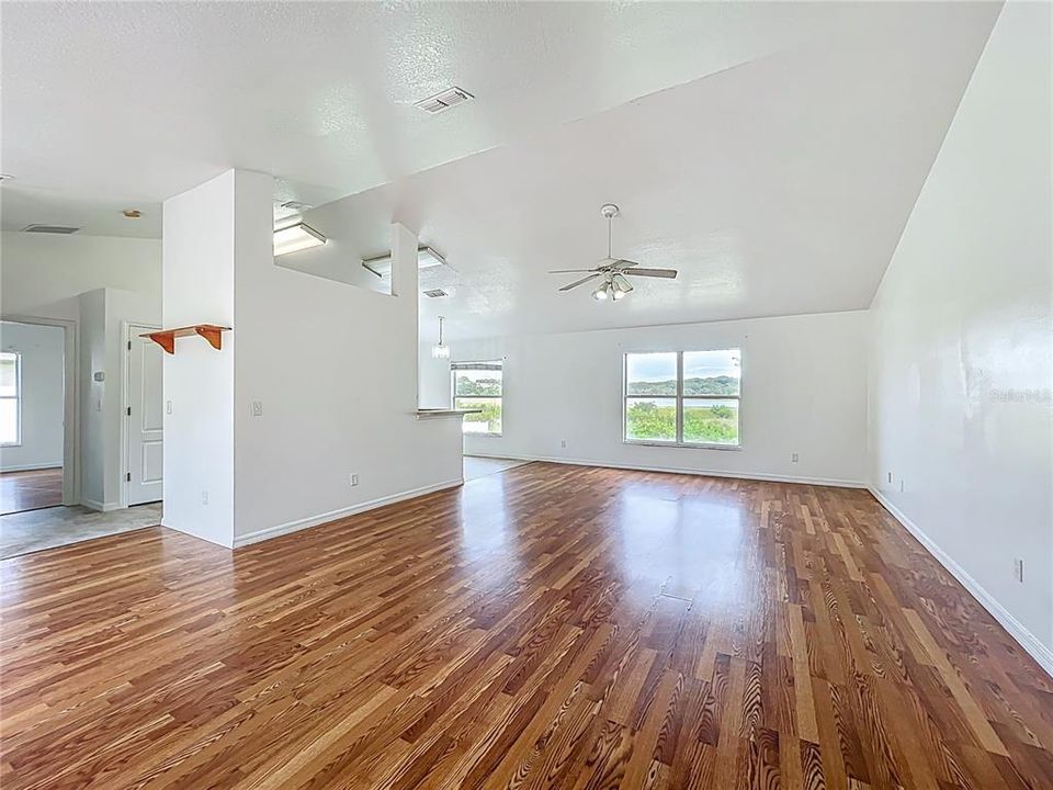 待售: $378,888 (3 贝兹, 2 浴室, 1490 平方英尺)