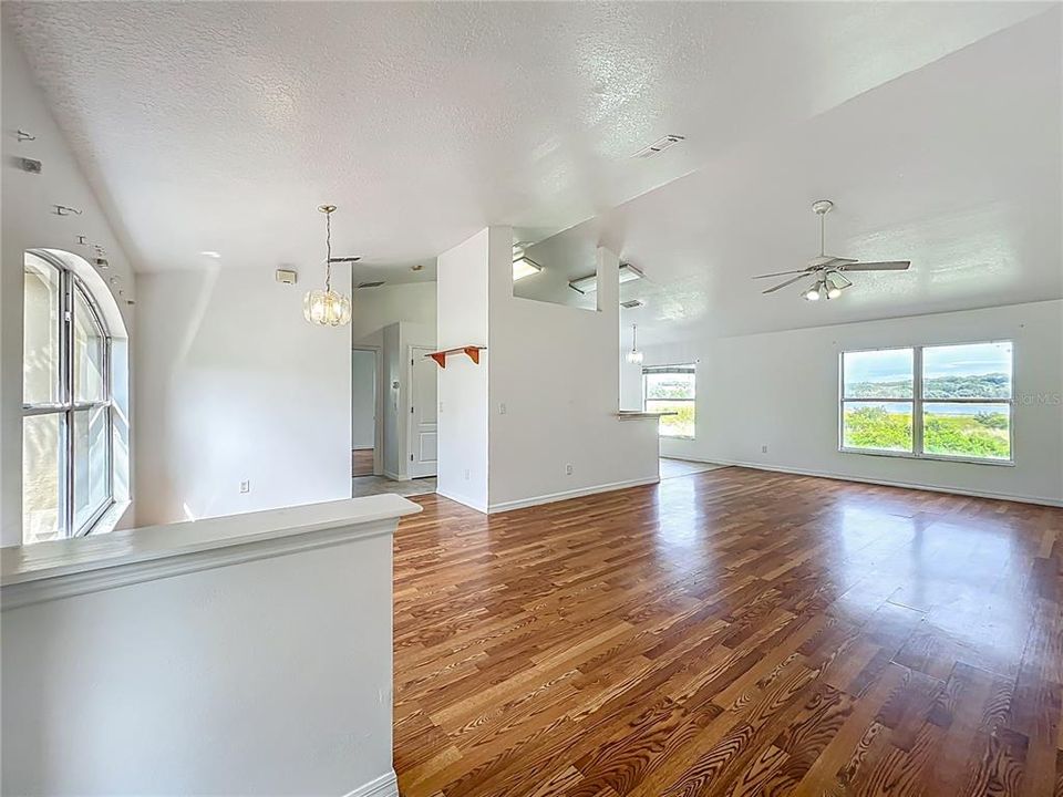 待售: $378,888 (3 贝兹, 2 浴室, 1490 平方英尺)