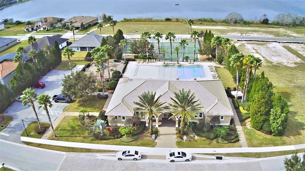 待售: $145,000 (0.35 acres)