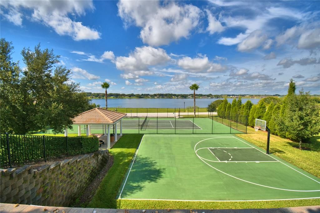 待售: $145,000 (0.35 acres)