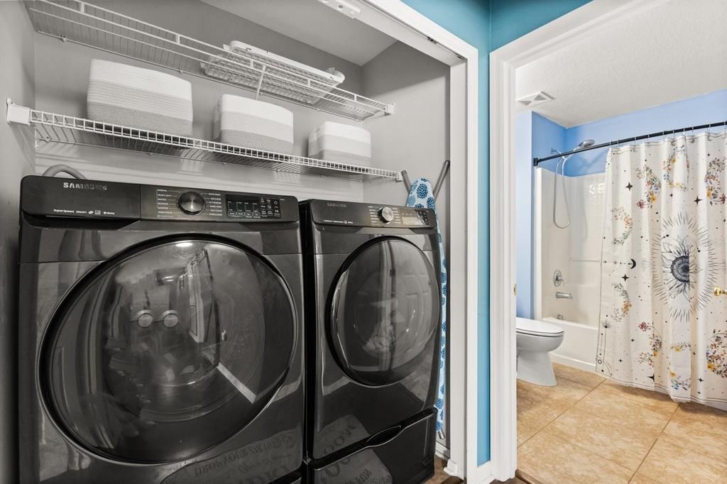 Active With Contract: $395,000 (5 beds, 2 baths, 3072 Square Feet)