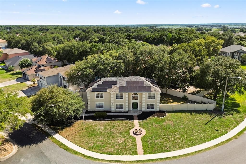 Active With Contract: $395,000 (5 beds, 2 baths, 3072 Square Feet)